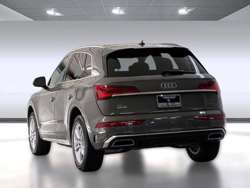 2023 Audi Q5 45 S line Premium