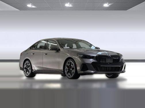 Oxide Grey Metallic 2026 BMW i5 xDrive40