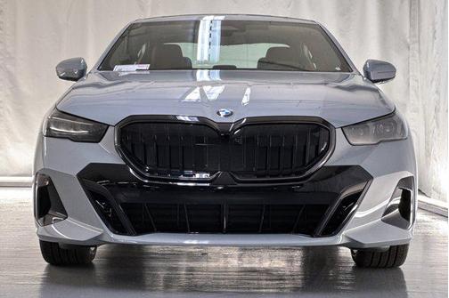 2026 BMW 530 i