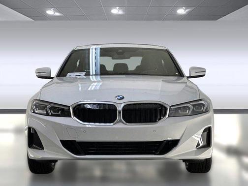 2025 BMW 330 i