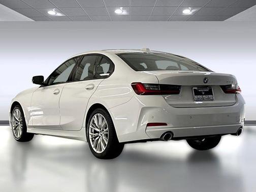 2023 BMW 330 330i