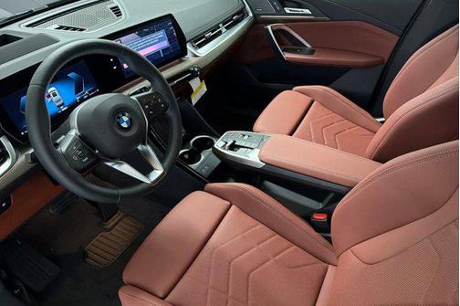 Cape York Green Metallic 2026 BMW X1 xDrive28i