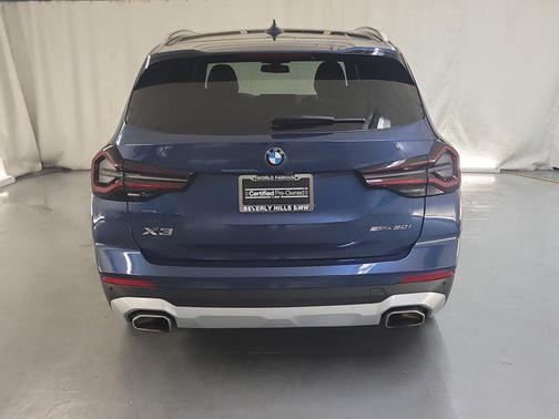 2023 BMW X3 sDrive30i