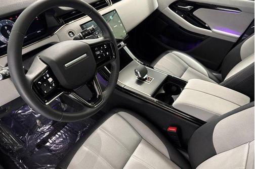 2024 Land Rover Range Rover Evoque Dynamic SE