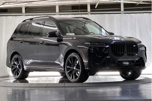 Black Sapphire Metallic 2024 BMW X7 M60i