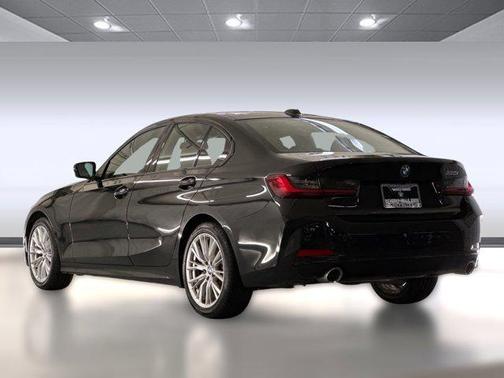 2023 BMW 330 330i
