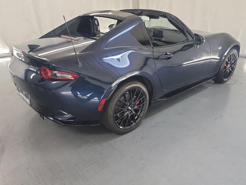 2022 Mazda MX-5 Miata RF Club