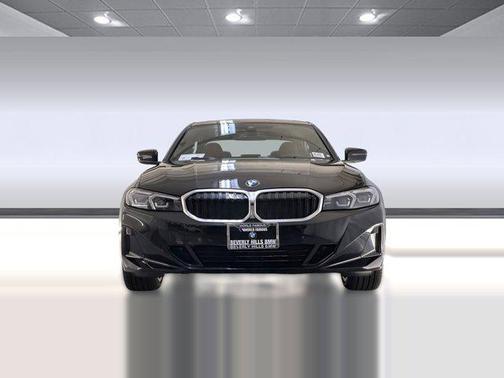 2025 BMW 330 330i Sedan