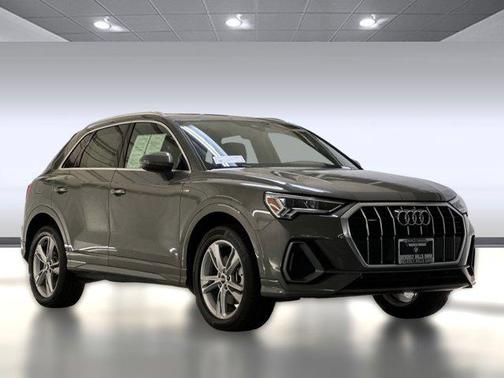 2022 Audi Q3 45 S line Premium Plus
