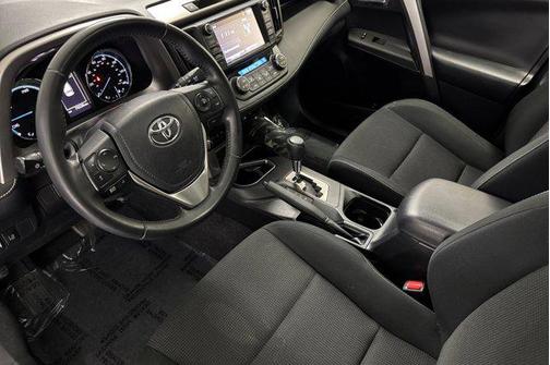 2018 Toyota RAV4 Hybrid XLE