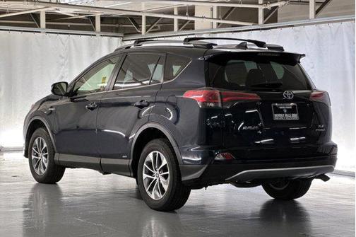 2018 Toyota RAV4 Hybrid XLE