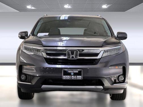 2019 Honda Pilot Touring 8-Passenger