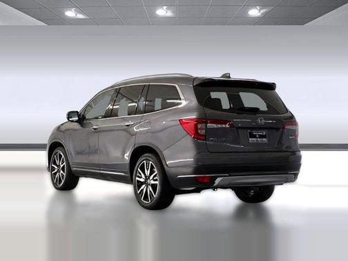 2019 Honda Pilot Touring 8-Passenger