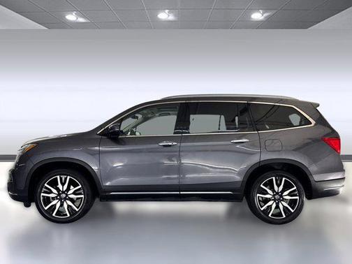 2019 Honda Pilot Touring 8-Passenger