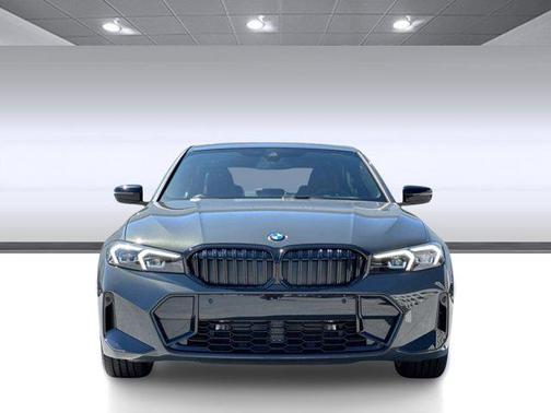 2025 BMW 330 i