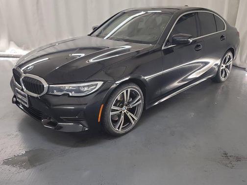 2022 BMW 330 330i