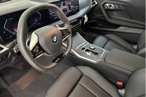 2025 BMW 230 i