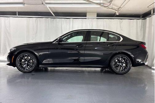 2025 BMW 330 330i Sedan
