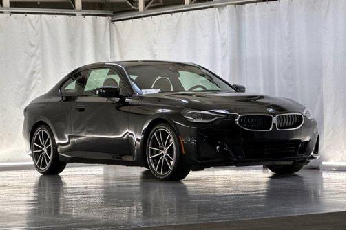 2023 BMW 230 i
