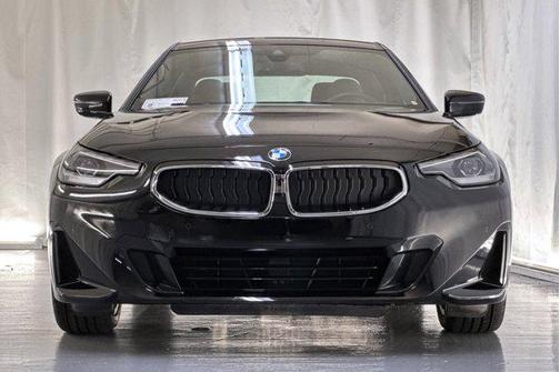 2023 BMW 230 i