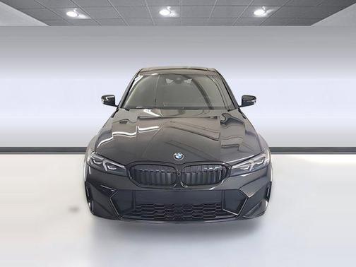 2025 BMW 330 330i