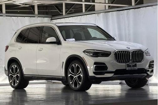 2023 BMW X5 sDrive40i