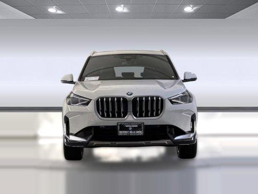Alpine White 2025 BMW X1 xDrive28i