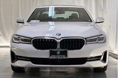 2023 BMW 530 i
