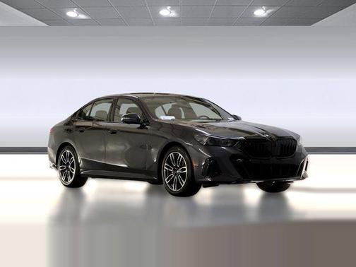 Dark Graphite Metallic 2026 BMW 530 530i