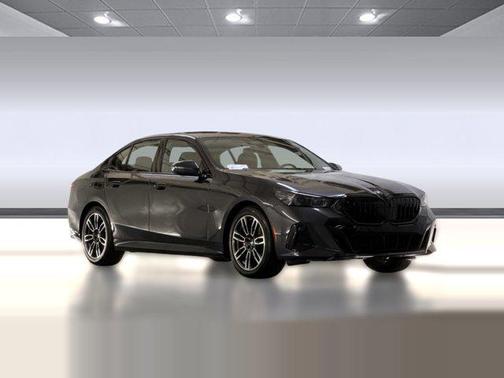 Dark Graphite Metallic 2026 BMW 530 530i