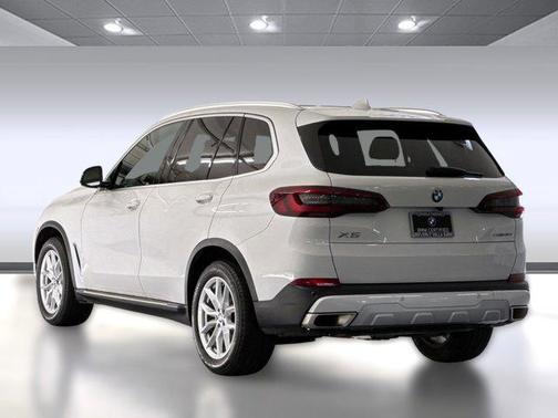 2023 BMW X5 sDrive40i