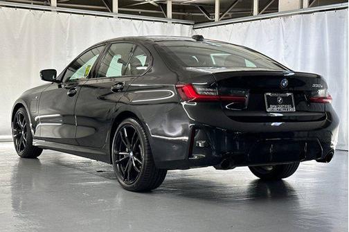 2024 BMW 330e 330e