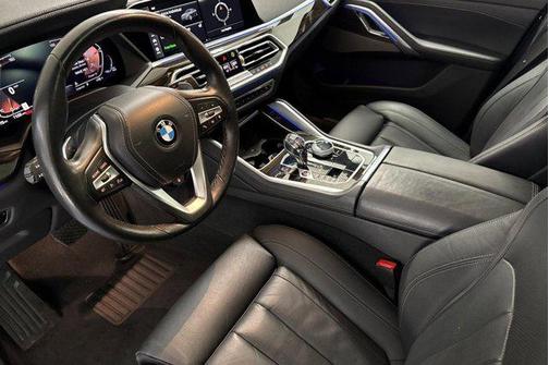 2021 BMW X6 sDrive40i