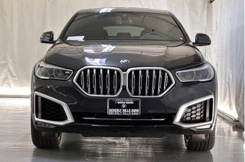 2021 BMW X6 sDrive40i