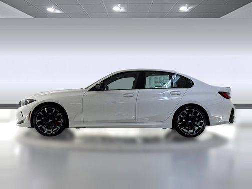 Alpine White 2026 BMW 330 NA