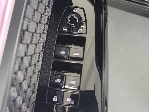 2025 BMW 760 i xDrive