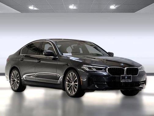 2022 BMW 530 i