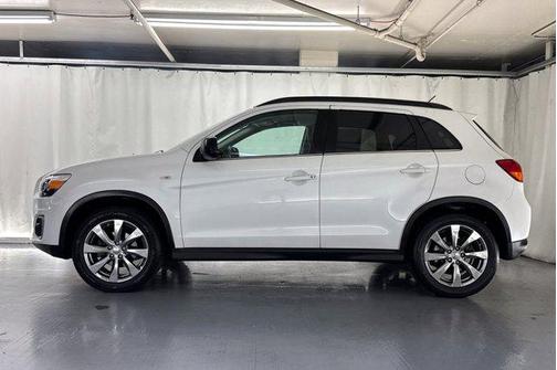 2013 Mitsubishi Outlander Sport LE
