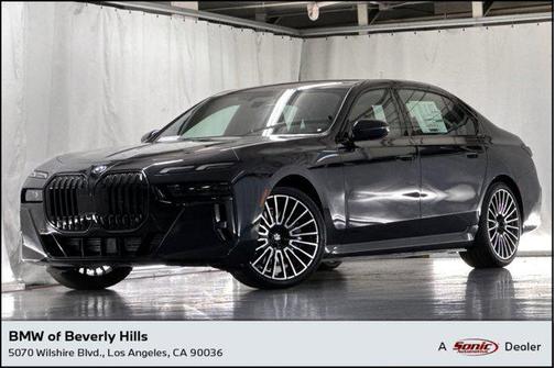 2025 BMW i7 xDrive60