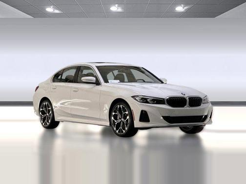 Alpine White 2026 BMW 330 330i