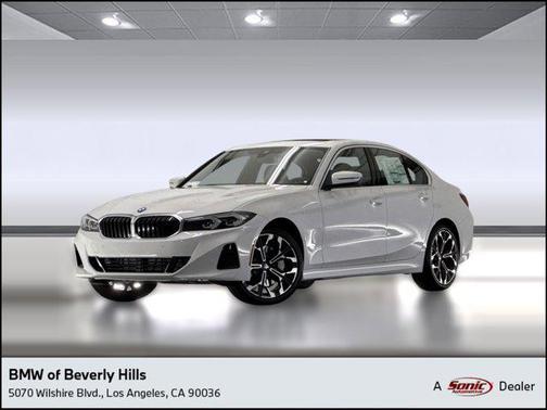 Alpine White 2026 BMW 330 330i