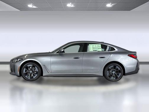 Skyscraper Grey Metallic 2026 BMW i4 Gran Coupe eDrive40