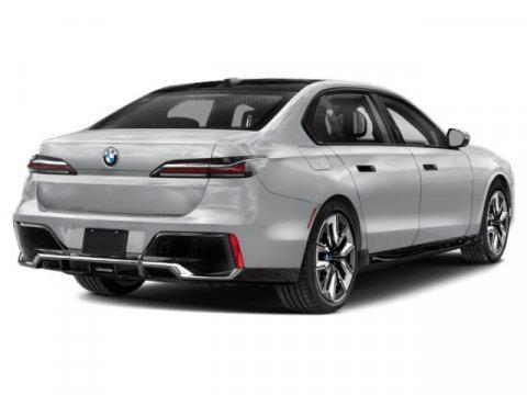 2025 BMW 740 i