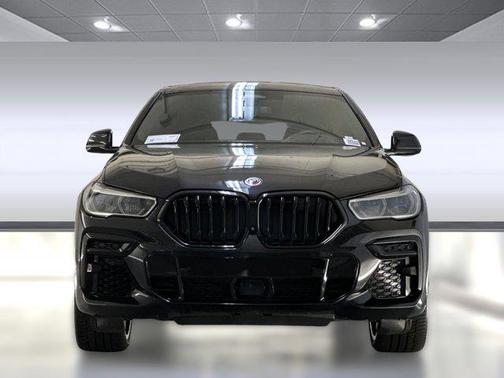2022 BMW X6 M50i
