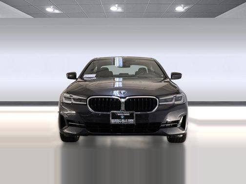 2023 BMW 530 i