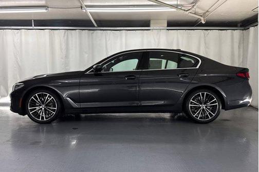2023 BMW 530 i