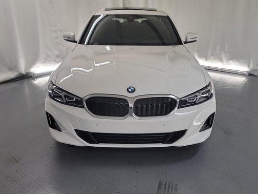 2025 BMW 330 i