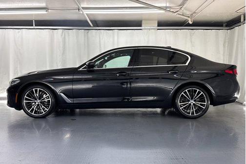 2023 BMW 530 i