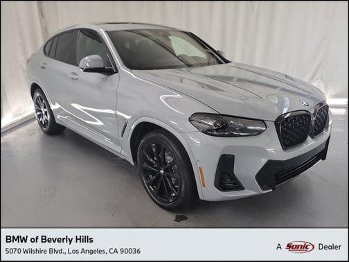 2025 BMW X4 xDrive30i