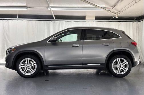 2021 Mercedes-Benz GLA 250 Base 4MATIC
